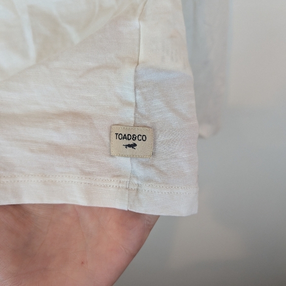 Toad & Co Marley Long Sleeve Tee in White, Sz L - Picture 3 of 5